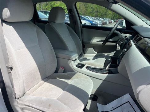 Used 2013 Chevrolet Impala LS FWD image 12