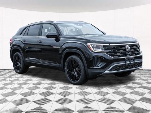 New 2026 Volkswagen Atlas Cross Sport SE image 13