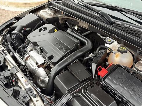 Used 2024 Chevrolet Malibu LT FWD image 10