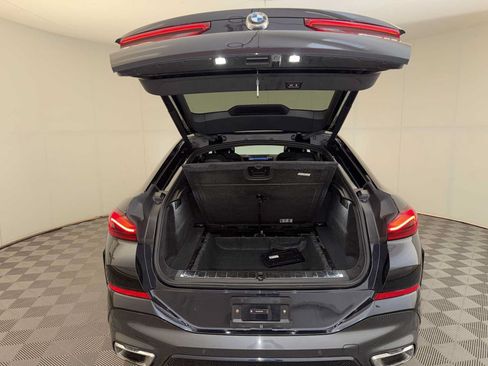 Used 2025 BMW X6 xDrive40i AWD/4WD image 23