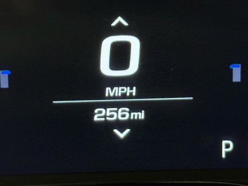 Used 2023 Chevrolet Camaro SS RWD image 11