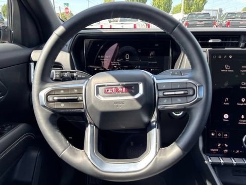 Used 2026 GMC Terrain Elevation w/ Technology Package II AWD/4WD image 13