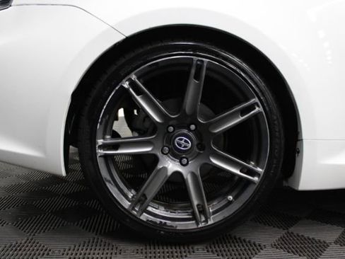 Used 2014 Scion tC image 5