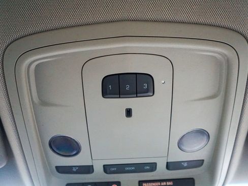 Used 2017 Cadillac CTS Sedan w/ Seating Package image 28