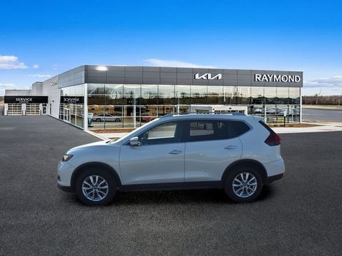 Used 2019 Nissan Rogue SV FWD image 6