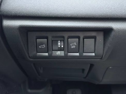 Used 2024 Subaru Outback Premium AWD/4WD image 33