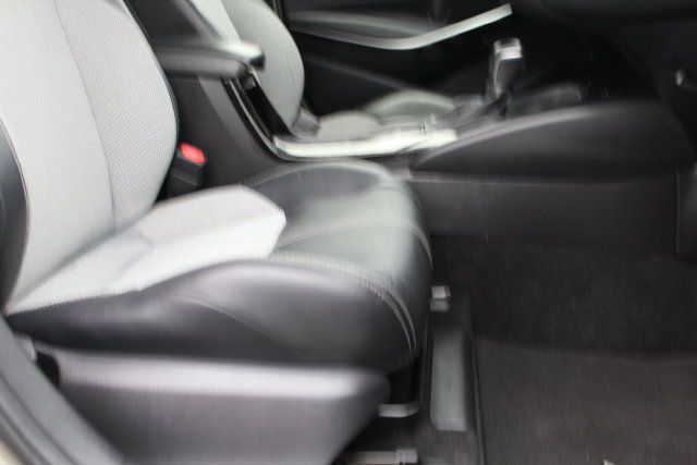Used 2019 Toyota Corolla XSE FWD image 21