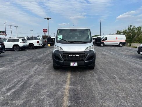 Used 2023 RAM ProMaster 1500 w/ Interior LED Lighting Group FWD image 3