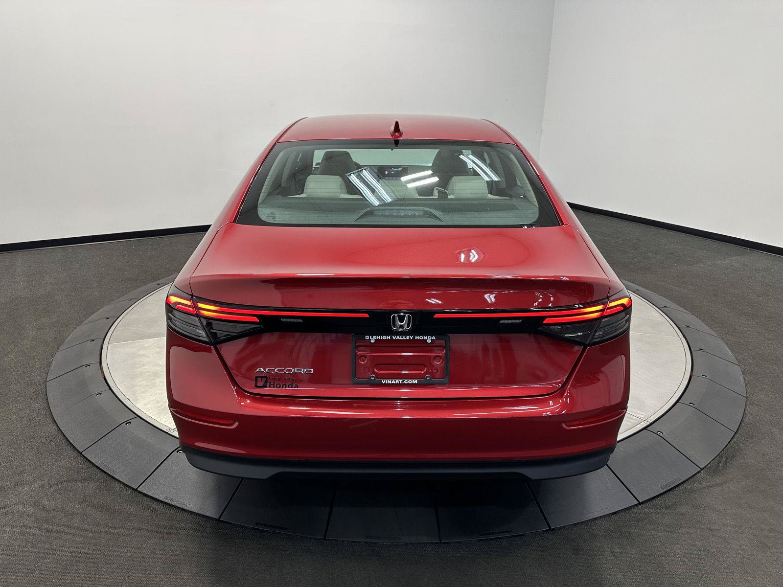Certified 2023 Honda Accord EX image 6