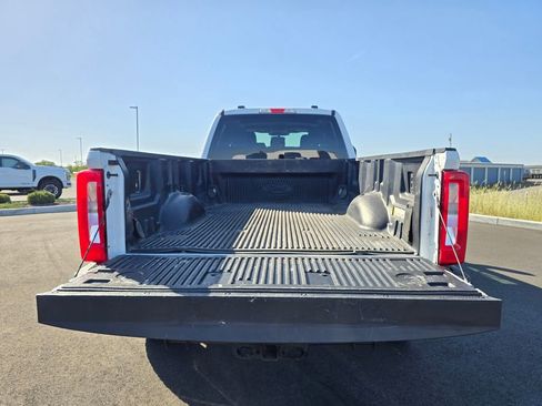 Used 2024 Ford F350 XLT AWD/4WD image 30