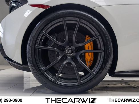 Used 2016 McLaren 570S Coupe RWD image 33