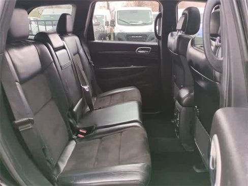 Used 2021 Jeep Grand Cherokee Laredo X image 21