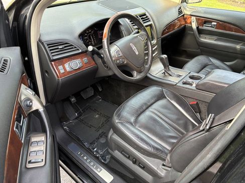 Used 2015 Lincoln MKX AWD w/ Equipment Group 102A image 7