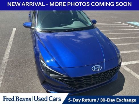 Certified 2022 Hyundai Elantra SEL FWD image 15