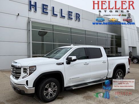 Used 2026 GMC Sierra 1500 SLT AWD/4WD image 1