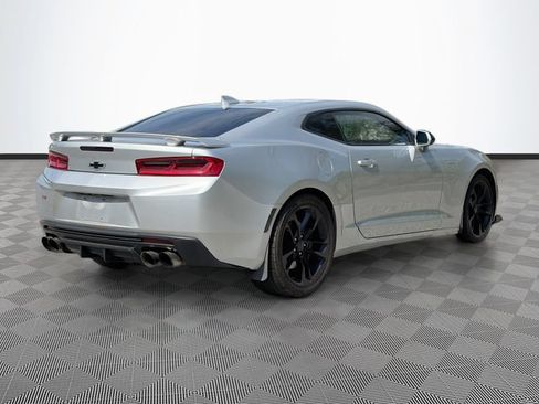 Used 2016 Chevrolet Camaro SS RWD image 6