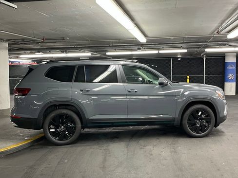 New 2026 Volkswagen Atlas SE AWD/4WD image 42