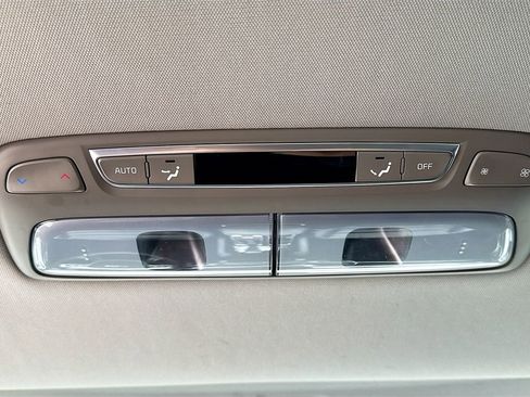 Used 2025 Kia Telluride S image 27