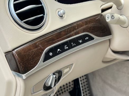 Used 2019 Mercedes-Benz S 65 AMG Sedan image 34