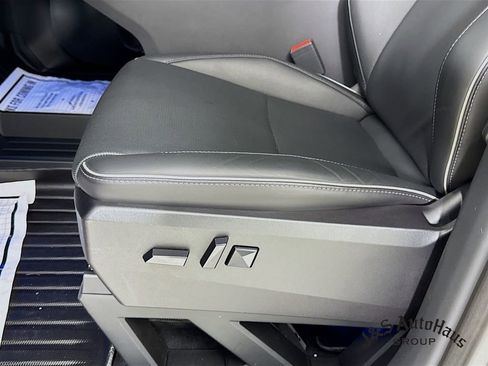 Used 2024 Tesla Cybertruck AWD Crew Cab image 26