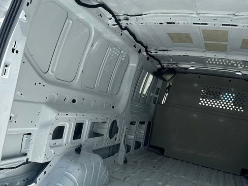 Used 2019 Ford Transit 150 148 Low Roof RWD image 21
