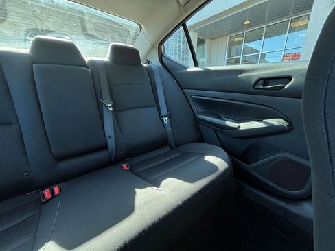 Used 2025 Nissan Altima 2.5 SV image 43