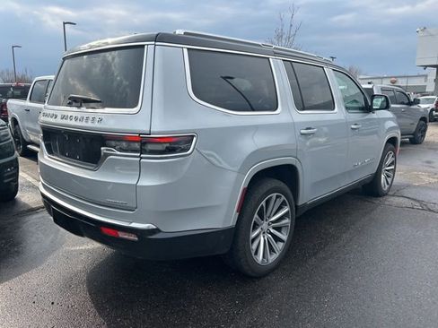 Used 2022 Jeep Grand Wagoneer Series II w/ Convenience Group III image 4