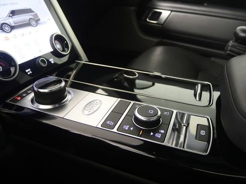 Used 2020 Land Rover Range Rover HSE image 20