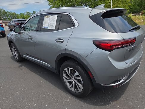 Used 2023 Buick Envision Essence AWD/4WD image 5