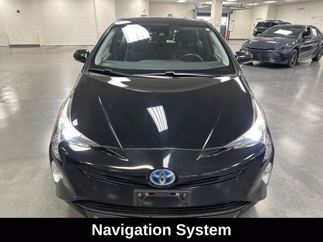 Used 2016 Toyota Prius Four Touring FWD image 2