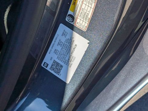 Certified 2023 Chevrolet Camaro LT image 18