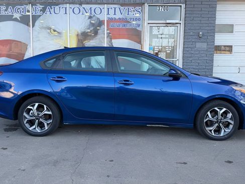 Used 2021 Kia Forte LXS image 2