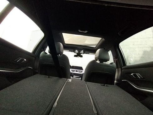 Used 2021 BMW 330i Sedan w/ Driving Assistance Package image 78