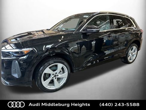 New 2025 Audi Q5 Premium Plus image 2