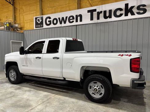 Used 2019 Chevrolet Silverado 2500 W/T AWD/4WD image 5