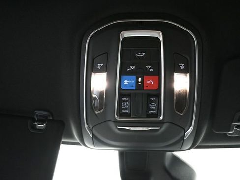 New 2026 Jeep Grand Cherokee L 4WD image 37