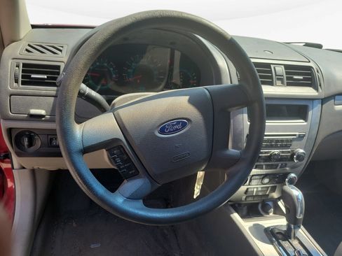 Used 2010 Ford Fusion S FWD image 12