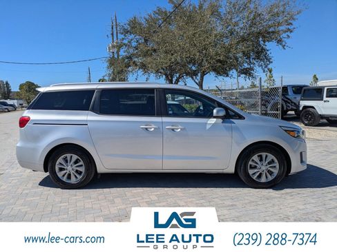 Used 2016 Kia Sedona LX w/ Option Group 020 image 2