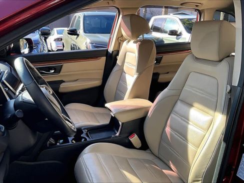 Used 2017 Honda CR-V Touring image 7