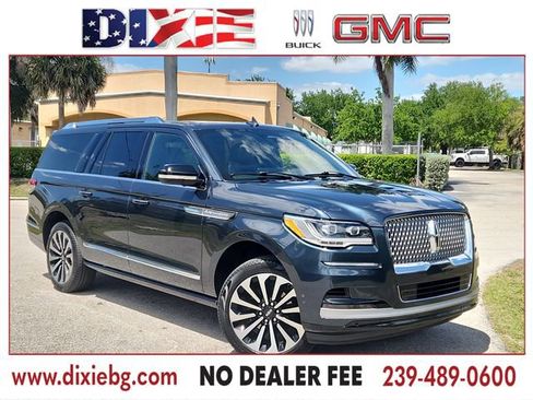Used 2022 Lincoln Navigator L Reserve image 1