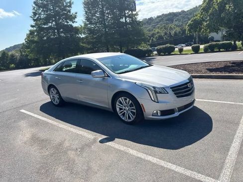 Used 2019 Cadillac XTS Luxury FWD image 41
