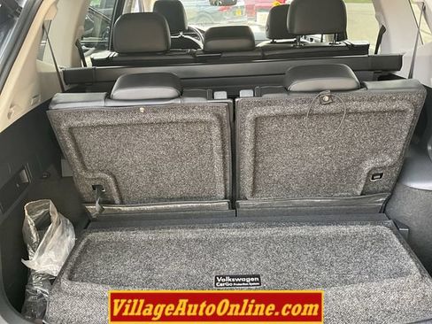 Used 2019 Volkswagen Tiguan SEL Premium AWD/4WD image 33