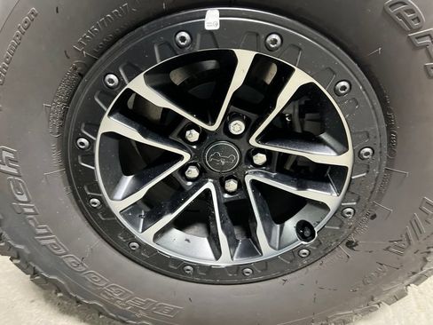 Used 2026 Jeep Wrangler Unlimited Sport AWD/4WD image 41