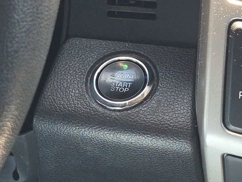 Used 2020 Ford F150 Lariat w/ Equipment Group 502A Luxury AWD/4WD image 44