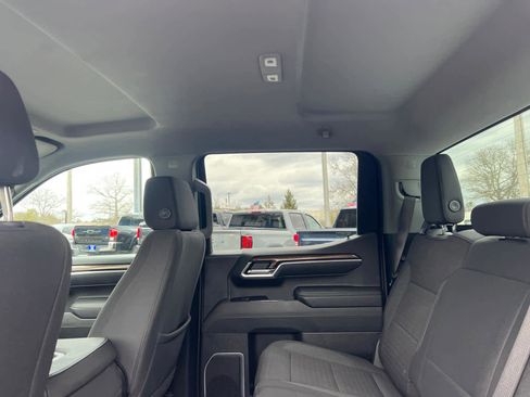 Certified 2025 Chevrolet Silverado 1500 LT image 28