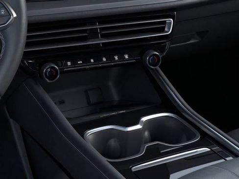 New 2026 Chevrolet Traverse LT w/ LPO, Floor Liner Package FWD image 23