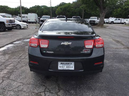 Used 2015 Chevrolet Malibu LT w/ Power Convenience Package FWD image 5