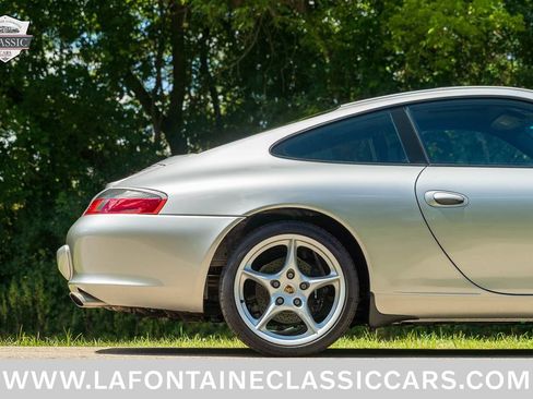 Used 2002 Porsche 911 Carrera RWD image 30