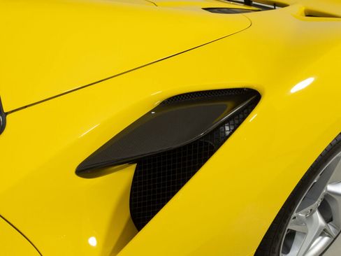 Used 2022 Ferrari F8 Tributo image 17