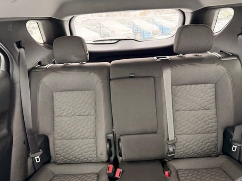 Used 2019 Chevrolet Equinox LT w/ Driver Convenience Package image 38